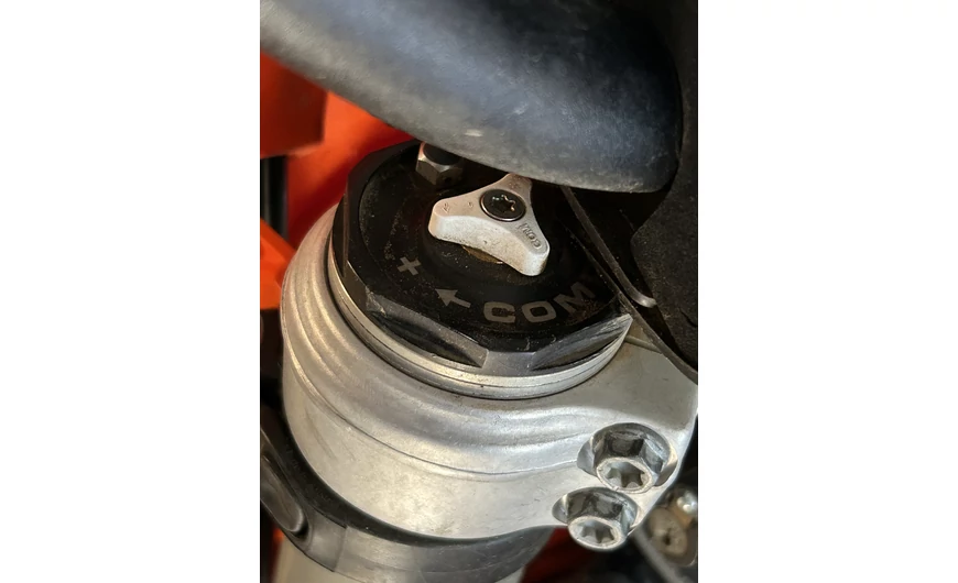 Suspension setup for wheelie